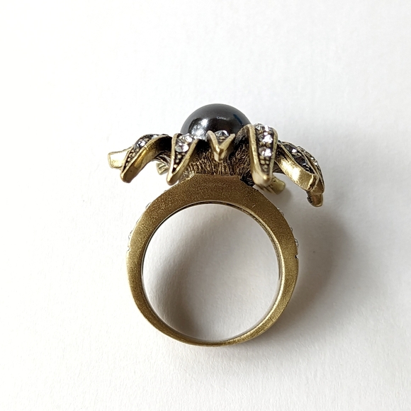 Signed HEIDI DAUS "Sublime Star" Black Statement Ring w/ Rhinestones Size 6.5 - Picture 6 of 12